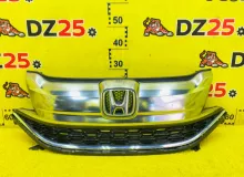 Решетка радиатора HONDA STEP WAGON SPADA 2015 71121TAAN00 RP3 L15B, передняя