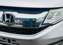 Решетка радиатора HONDA STEP WAGON SPADA 2015 71121TAAN00 RP3 L15B, передняя