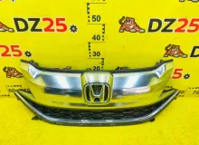 Решетка радиатора HONDA STEP WAGON SPADA 2015 71121TAAN00 RP3 L15B, передняя