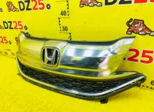 Решетка радиатора HONDA STEP WAGON SPADA 2015 71121TAAN00 RP3 L15B, передняя