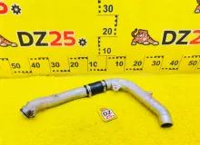 Патрубок интеркулера TOYOTA LAND CRUISER 2008 1736451010 VDJ200L 1VDFTV, передний левый