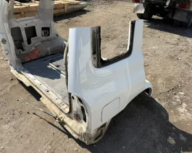 Крыло заднее Suzuki
