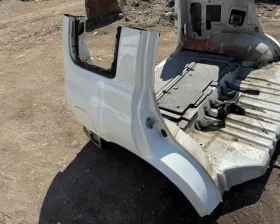 Крыло заднее Suzuki