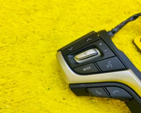 Кнопки на руль Toyota