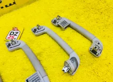 Ручка в салоне TOYOTA LAND CRUISER PRADO 2020/Цвет 218 7461030240 TRJ150W/TRJ150L/TRJ150/TRJ152/TRJ155/GDJ150W/GDJ150R/GDJ150L/GDJ150/GDJ151W/GDJ151/GDJ155L/GDJ155R/GDJ155/GRJ150W/GRJ150L/GRJ150/GRJ151W/GRJ151/GRJ152/KDJ150/KDJ150L/KDJ155 2TRFE