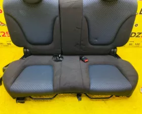 Сидение Nissan