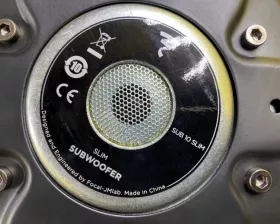 Сабвуфер Toyota