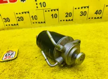 Насос ручной подкачки MITSUBISHI PAJERO 1992/Цвет B42H84 MB658699 V24 4D56, передний