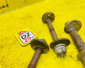 Болт регулировочный TOYOTA