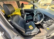 Сидение комплект TOYOTA ISIS 2012 ZGM15W 2ZRFAE, переднее