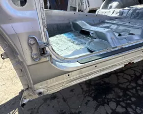 Порог кузова Toyota