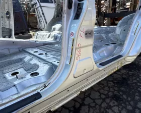 Порог кузова Toyota