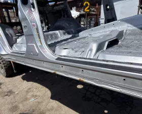 Порог кузова Toyota