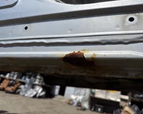 Порог кузова Toyota