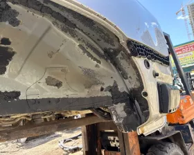 Крыло заднее Toyota