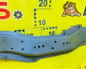 Балка под акпп Mitsubishi