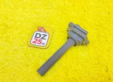 Катушка зажигания SUZUKI ESCUDO 1998 3341077E21 TD52W J20A, передняя