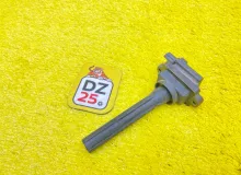 Катушка зажигания SUZUKI ESCUDO 1998 3341077E21 TD52W J20A, передняя
