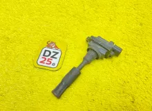 Катушка зажигания SUZUKI ESCUDO 1998 3341077E21 TD52W J20A, передняя