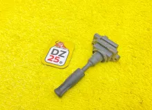 Катушка зажигания SUZUKI ESCUDO 1998 3341077E21 TD52W J20A, передняя