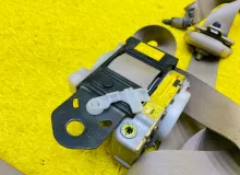 Ремень безопасности ПАРА ПЕРЕД TOYOTA LAND CRUISER/LAND CRUISER CYGNUS/LX470 1999/Цвет 057 7321060400A0 UZJ100W 2UZFE, передний