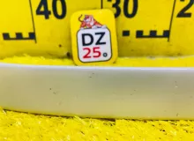 Планка под фары TOYOTA LAND CRUISER/LAND CRUISER CYGNUS/LX470 1999/Цвет 057 5251260050 UZJ100W 2UZFE, передняя правая