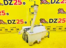 Бачок стеклоомывателя TOYOTA LAND CRUISER/LAND CRUISER CYGNUS/LX470 1999/Цвет 057 8532560110 UZJ100W 2UZFE, передний