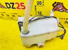 Бачок стеклоомывателя TOYOTA LAND CRUISER/LAND CRUISER CYGNUS/LX470 1999/Цвет 057 8532560110 UZJ100W 2UZFE, передний