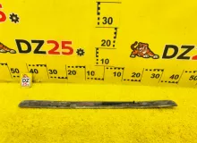 Накладка на дверь багажника TOYOTA LAND CRUISER/LAND CRUISER CYGNUS/LX470 1999/Цвет 057 7681260010 UZJ100W 2UZFE, задняя