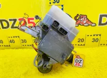 Главный тормозной цилиндр TOYOTA LAND CRUISER/LAND CRUISER CYGNUS/LX470 1999/Цвет 057 4705060010 UZJ100W 2UZFE, передний
