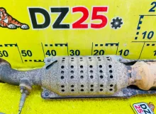 Катализатор TOYOTA LAND CRUISER/LAND CRUISER CYGNUS/LX470 1999/Цвет 057 1741050260 UZJ100W 2UZFE, передний правый
