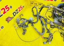 Коса под торпеду TOYOTA LAND CRUISER/LAND CRUISER CYGNUS/LX470 1999/Цвет 057 8213660012 UZJ100W 2UZFE, передняя