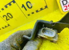 Датчик корректора фар TOYOTA LAND CRUISER/LAND CRUISER CYGNUS/LX470 1999/Цвет 057 8940560011 UZJ100W 2UZFE, передний правый