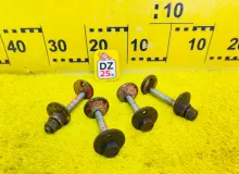 Болт регулировочный TOYOTA LAND CRUISER/LAND CRUISER CYGNUS/LX470 1999/Цвет 057 4819060011 UZJ100W 2UZFE, передний