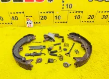 Механизм стояночного тормоза TOYOTA LAND CRUISER/LAND CRUISER CYGNUS/LX470 1999/Цвет 057 UZJ100W 2UZFE, задний правый