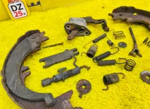Механизм стояночного тормоза TOYOTA LAND CRUISER/LAND CRUISER CYGNUS/LX470 1999/Цвет 057 UZJ100W 2UZFE, задний правый