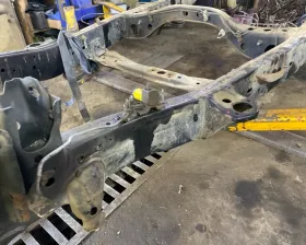 Рама Toyota