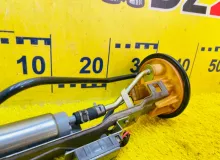 Топливный насос TOYOTA LAND CRUISER/LAND CRUISER CYGNUS/LX470 1999/Цвет 057 7702460100 UZJ100W 2UZFE, задний