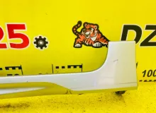 Накладка на порог HONDA SHUTTLE 2015/Цвет NH700M 71800T5B00 GK8 L15B, передняя правая