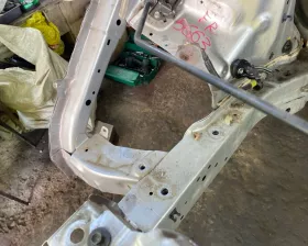 Лонжерон Honda