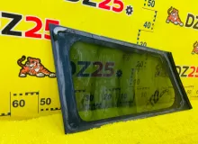 Стекло собачника TOYOTA WISH 2008/1D2 6271068020 ZNE10 1ZZFE, заднее правое