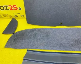 Пол багажника пластик TOYOTA
