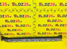 Накладка на порог TOYOTA WISH 2008/1D2 7690268030B4 ZNE10 1ZZFE, передняя левая