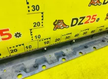 Накладка на порог TOYOTA WISH 2008/1D2 7690168030B4 ZNE10 1ZZFE, передняя правая