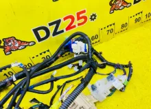 Коса под торпеду TOYOTA WISH 2008/1D2 8214168221 ZNE10 1ZZFE, передняя