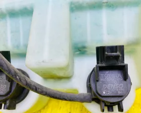 Бачок стеклоомывателя TOYOTA