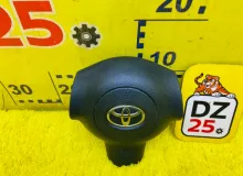 Подушка безопасности водителя TOYOTA WISH С ЗАРЯДОМ|2008 4513068020C0 ZNE10 1ZZFE, передняя