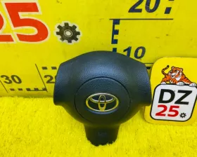 Подушка безопасности водителя Toyota