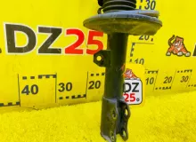Стойка TOYOTA WISH 2008/1D2 4851069235 ZNE10 1ZZFE, передняя правая