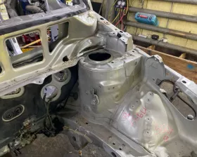 Лонжерон TOYOTA
